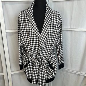 Checkered Black and White Women's size 3X Jacket Tie closure 3/4 sleeve